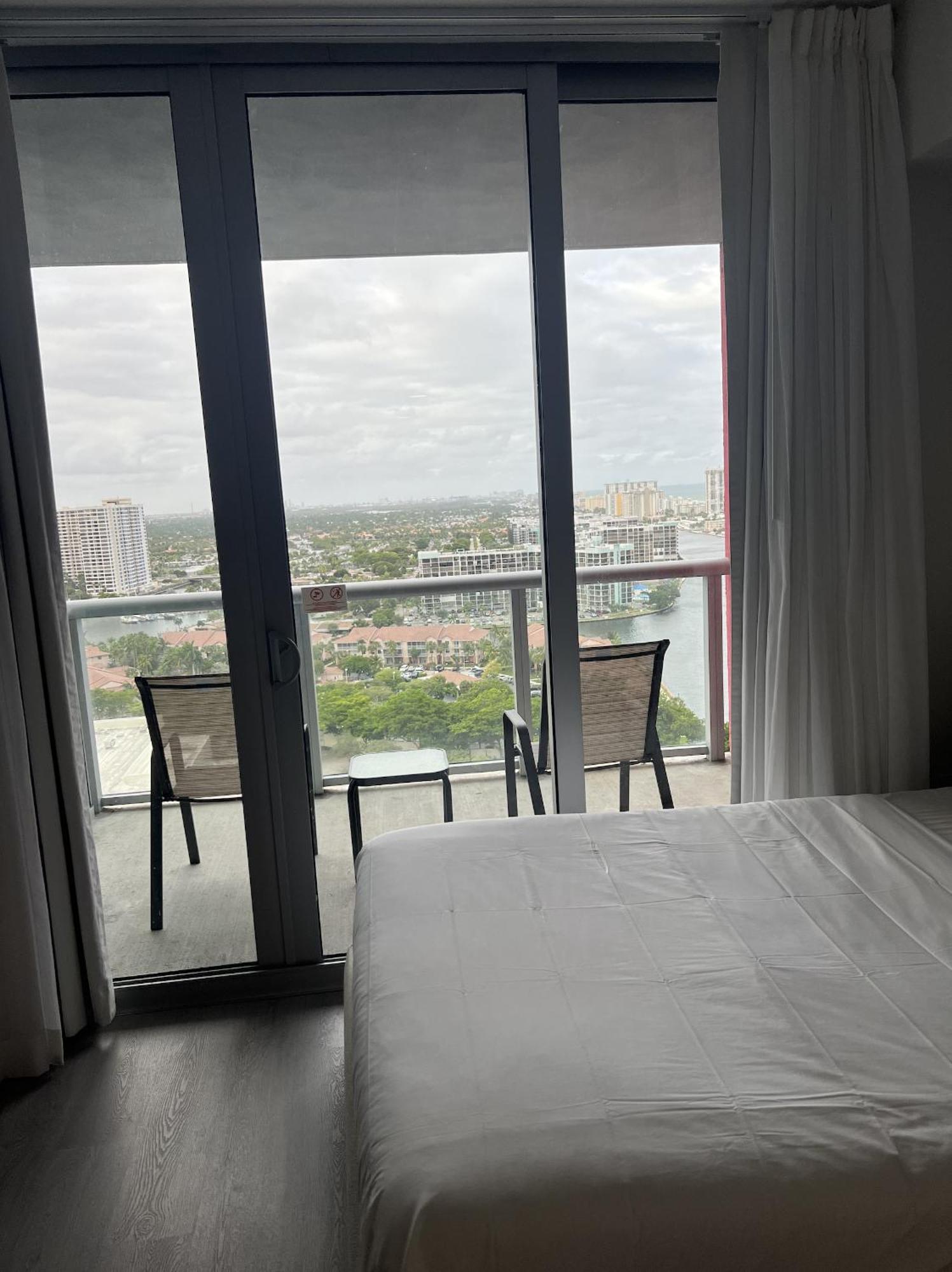 23Rd Floor Luxury & Spacious Beachwalk Resort Apartment With Amazing View Hallandale Beach Exterior foto