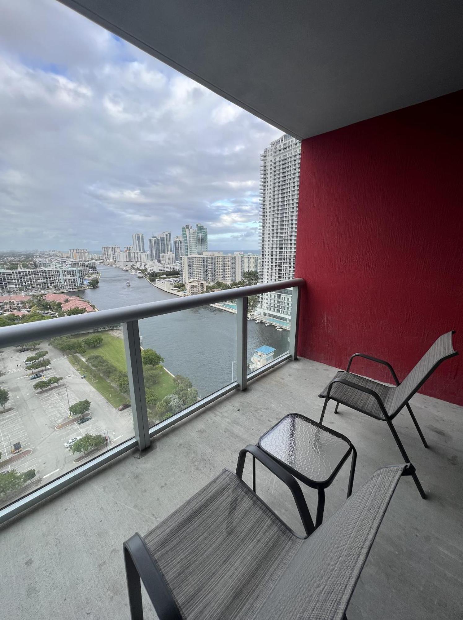 23Rd Floor Luxury & Spacious Beachwalk Resort Apartment With Amazing View Hallandale Beach Exterior foto
